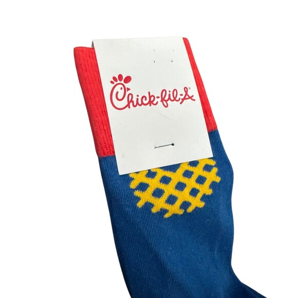 Chick-fil-A Originals Waffle Potato Fries Crew Socks Blue NWT Rare - Picture 2 of 5